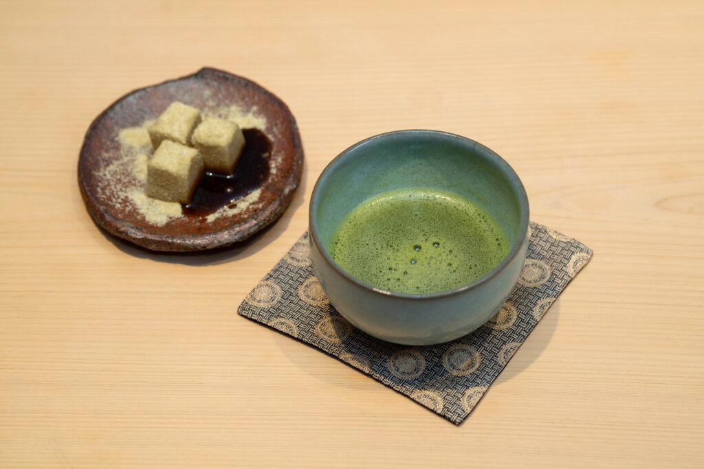 Matcha tea and warabi mochi