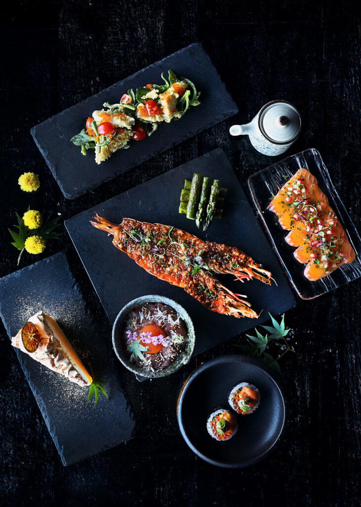 Kinki New Year's Eve 2023 dinner set