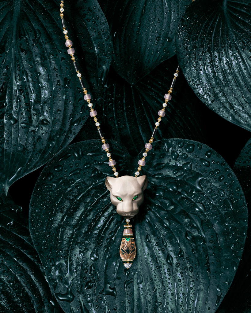 Hypnotic Panthère in yellow gold with calamite, morganites, chalcedonies, emeralds, onyx, and diamonds
