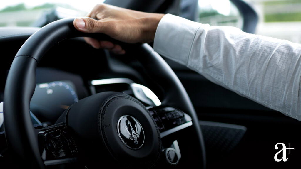 A close up of the Maserati Grecale's wheel