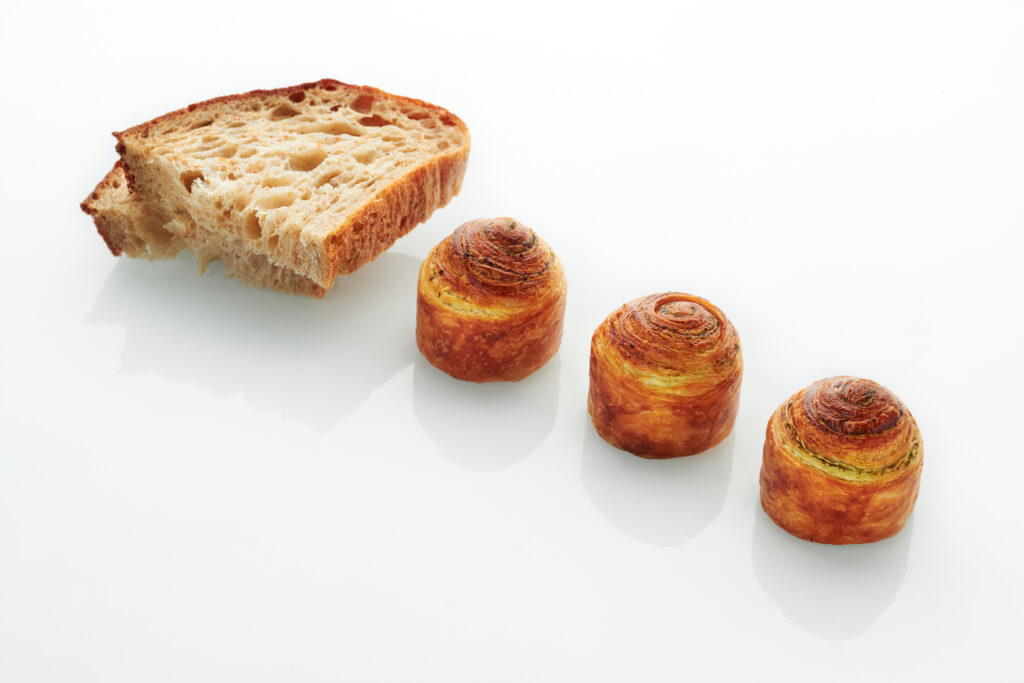 Sourdough bread & Iwa Nori Escargot Bun