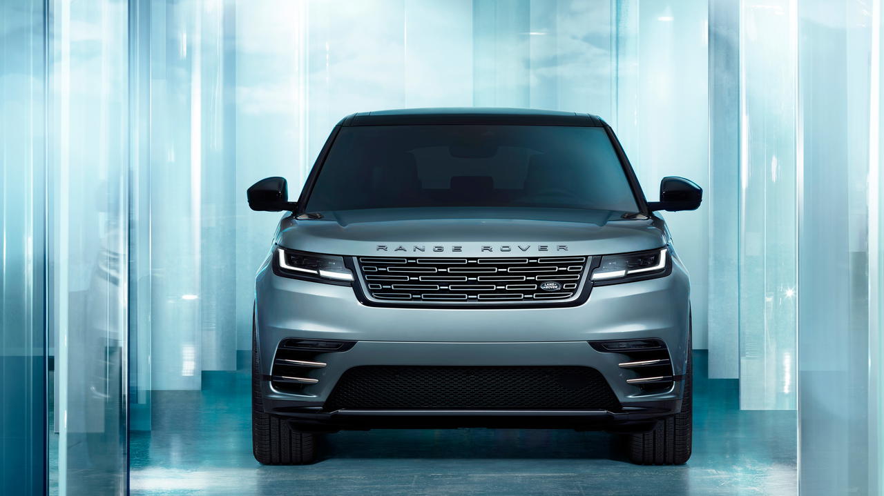 The frontal exterior of the Range Rover Velar
