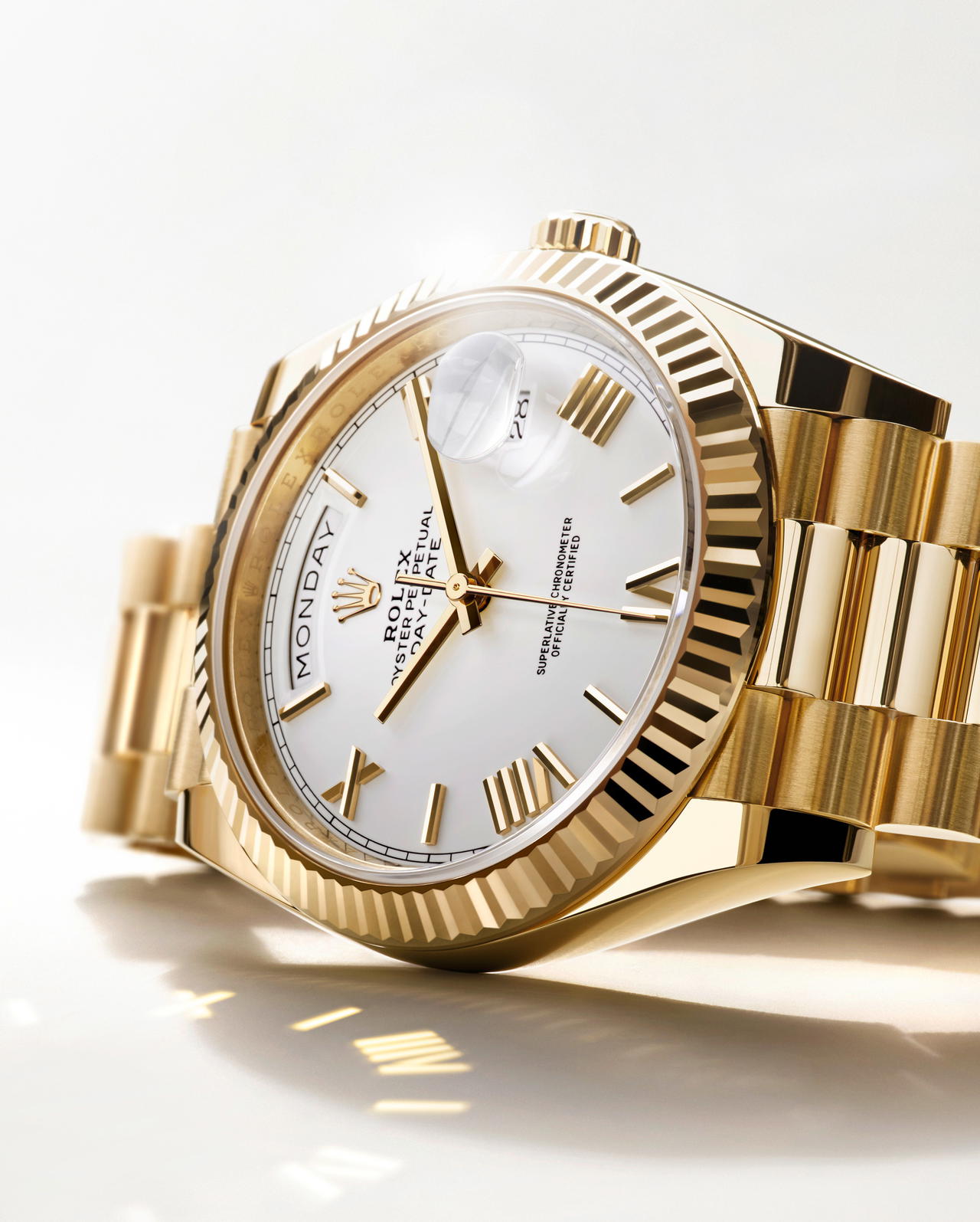 Rolex always makes appropriate use of natural and man-made materials and products, ensuring the safety of its employees and customers as well as considering their effects on the environment
