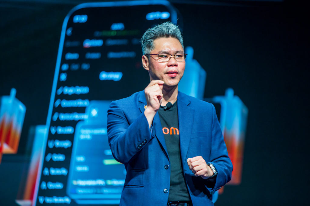 One in four Singaporean adults have an account with Moomoo Singapore