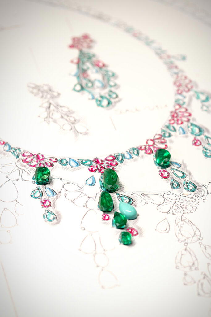 Chopard emerald necklace best sale