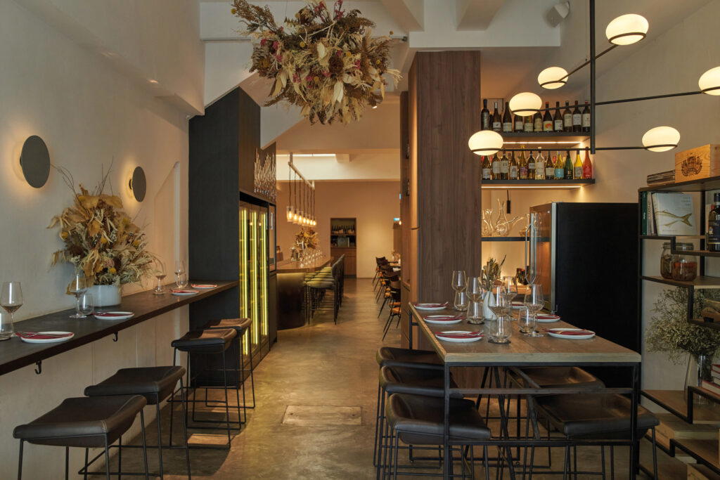 The main dining room at 87 Club Street Pasta & Grill