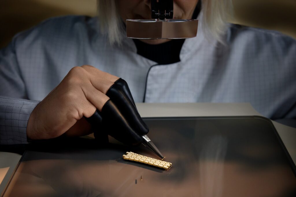 Each link on the Royal Oak’s bracelet is adorned with a frosted finish before being assembled (Credit: Audemars Piguet)