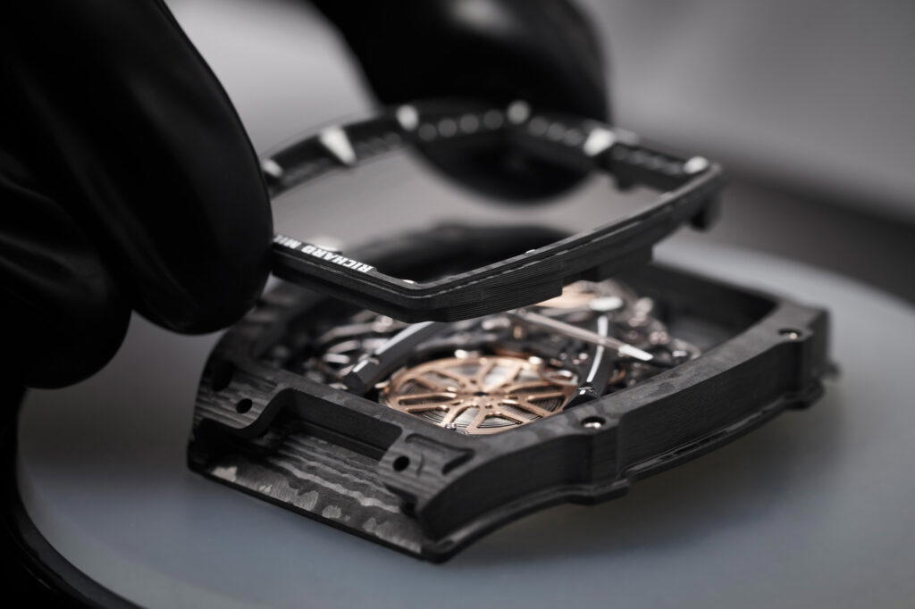 4,000 hours of work went into designing the calibre and case