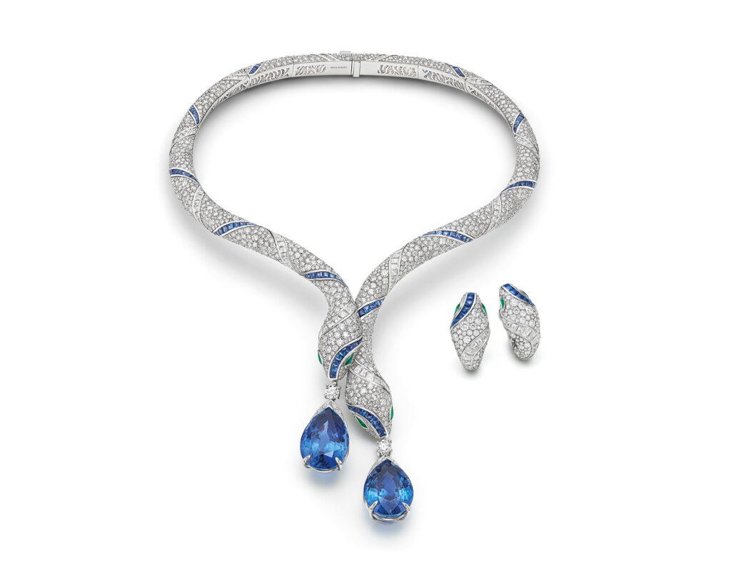 The Serpenti Sapphire Echo’s Sri Lankan sapphire drops detach from the necklace, transforming into earrings