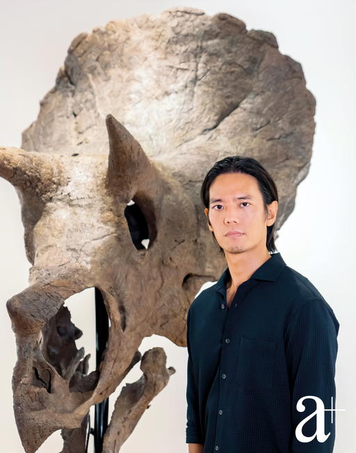 Cliff Hartono gave up a career in finance to sell fossils and crystals (Credit: Yvonne Isabelle Ling)