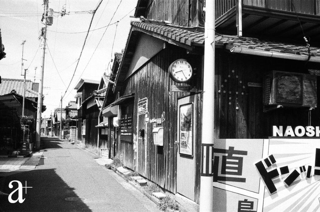 Its manga and realism elements have turned Naoshima 695 into a popular photo spot
