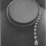 Diamond Drop Spring Necklace featuring a 29-ct briolette diamond, sold to Cornelius Vanderbilt in 1884 (Credit: Boucheron Archives)