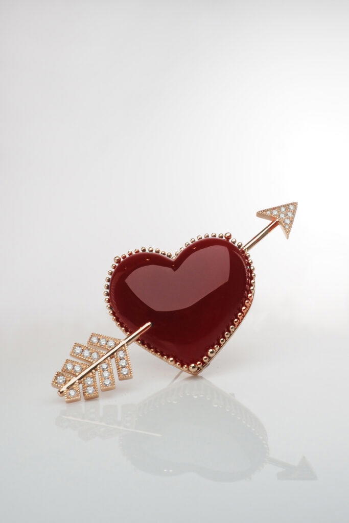 On Point Brooch, Wendy Long