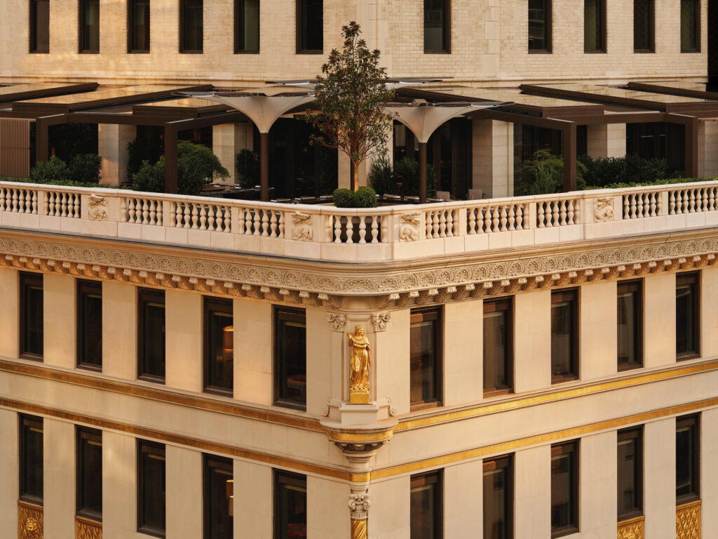 Aman New York, Crown Building