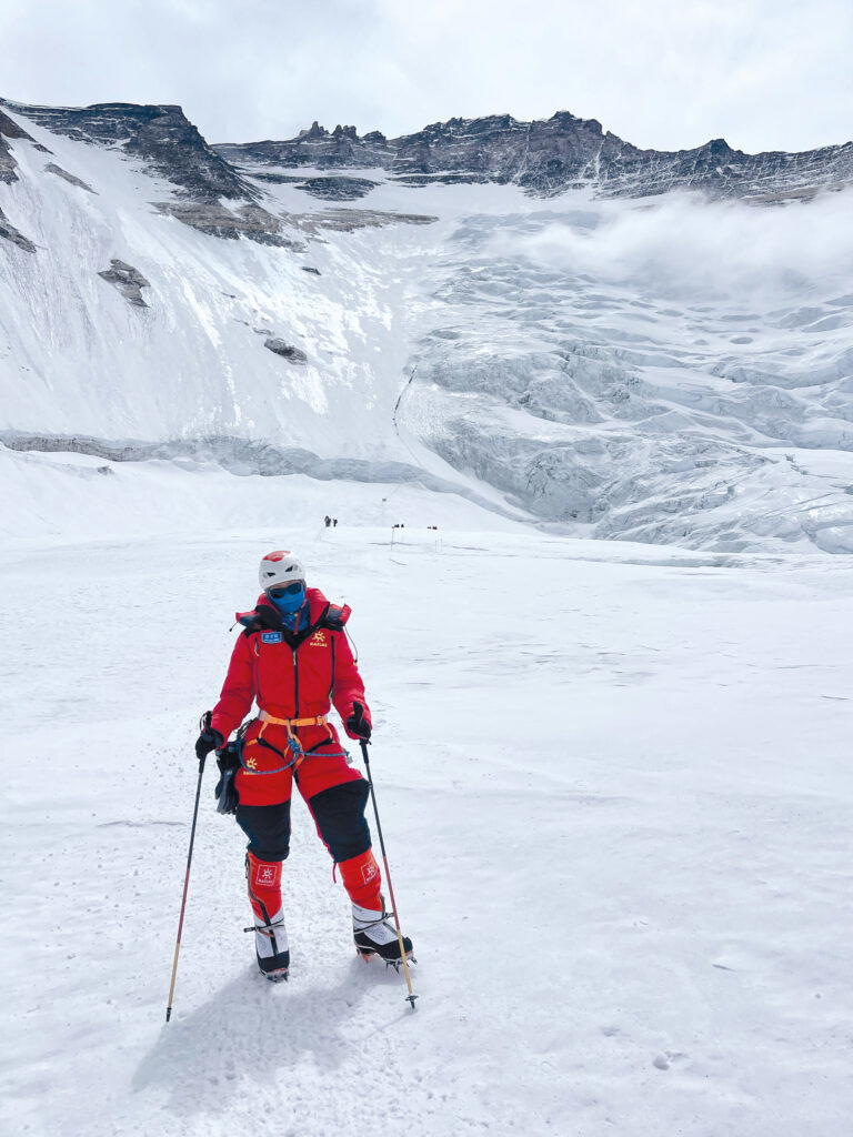 Vincere Zeng was among the first climbers to stand atop Everest on 18 May 2023