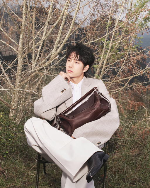 Wang Yibo, Loewe, SS25