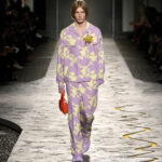VERSACE-SPRING-SUMMER-2025-RUNWAY-LOOK-46