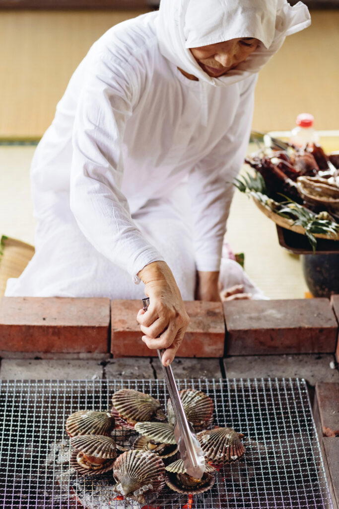 An ama grilling lunch for guests. Photo: Aman Resorts