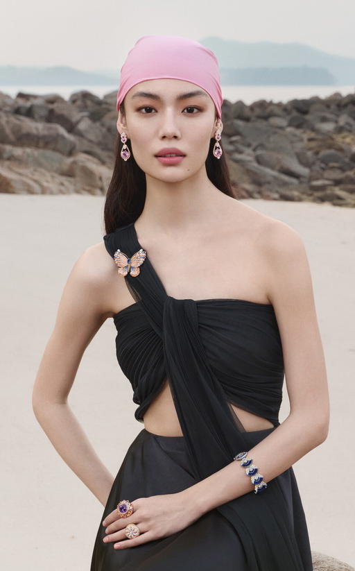 Inspired by mythical lands and legends, every piece showcases extraordinary gemstones (Credit: Van Cleef & Arpels)