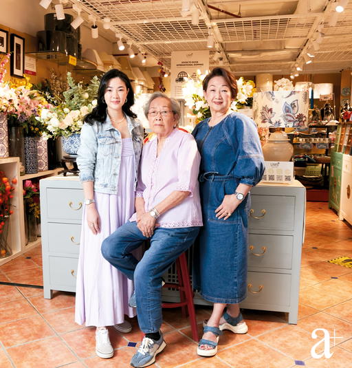 Alicia Lim (right) with her grandmother Cheng Chew Tian and aunt Rosalind Lim