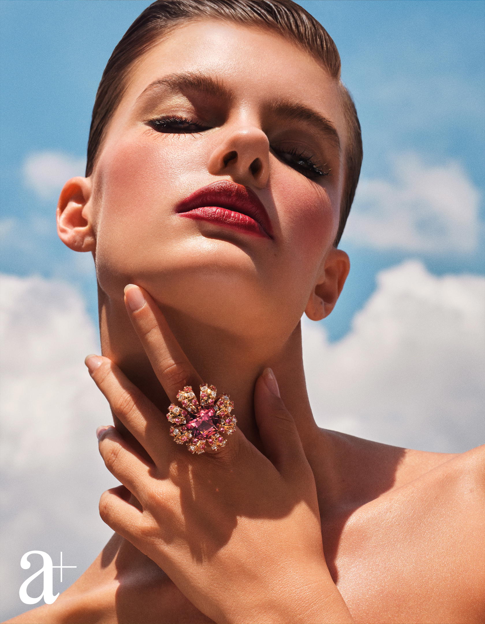 Akkoro High Jewellery ring in rose gold with brownish pink tourmaline, umba sapphires, and diamonds, from Cartier