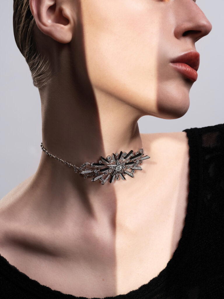 Dazzling Star necklace in white gold with diamonds and onyx (Credit: Chanel)