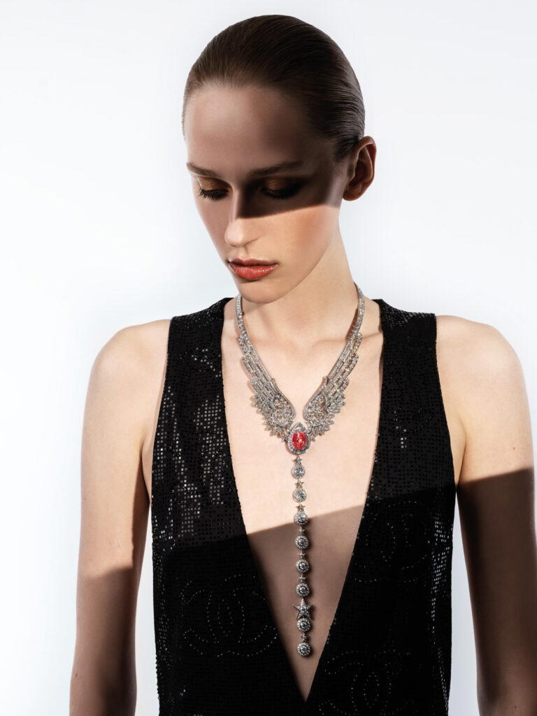 Wings of Chanel necklace in white gold and platinum with diamonds and a 19.55-ct padparadscha sapphire (Credit: Chanel)