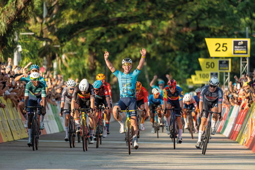 Mark Cavendish won the final race of his illustrious career at the Tour de France Singapore Citerium 2024, followed by Jasper Philipsen and Arnaud De Lie (Credit: Tour de France EFGH Singapore Criterium)