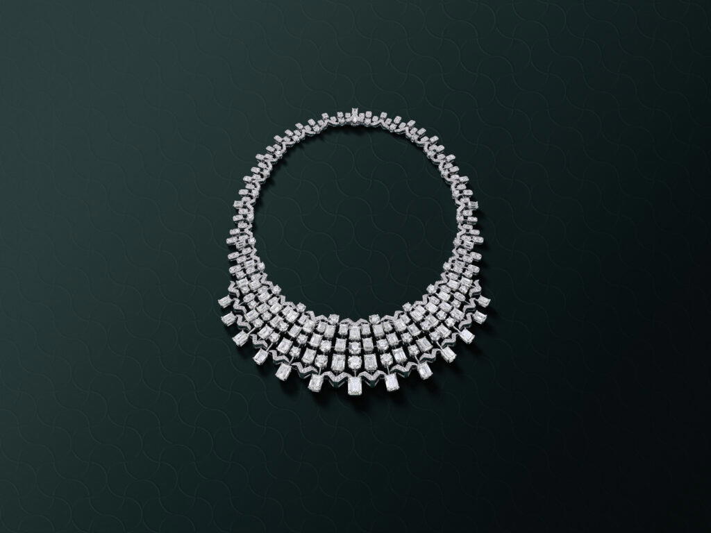 Necklace in white gold with diamonds (Credit: Graff)