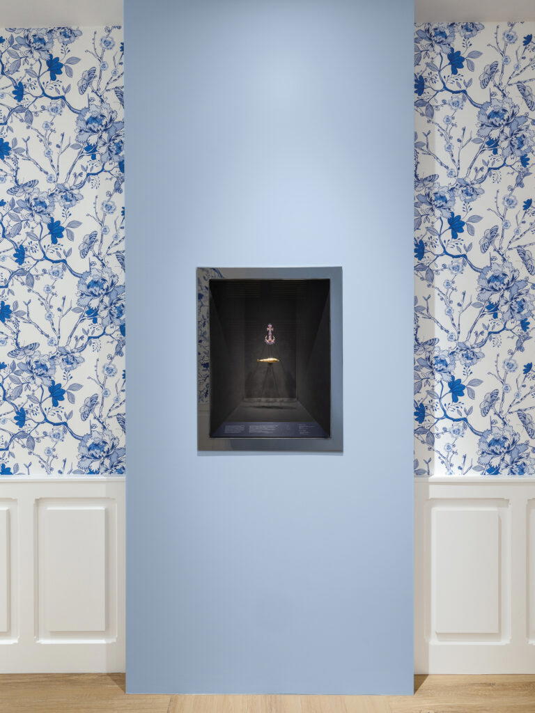 “Legendary Legacy” exhibition