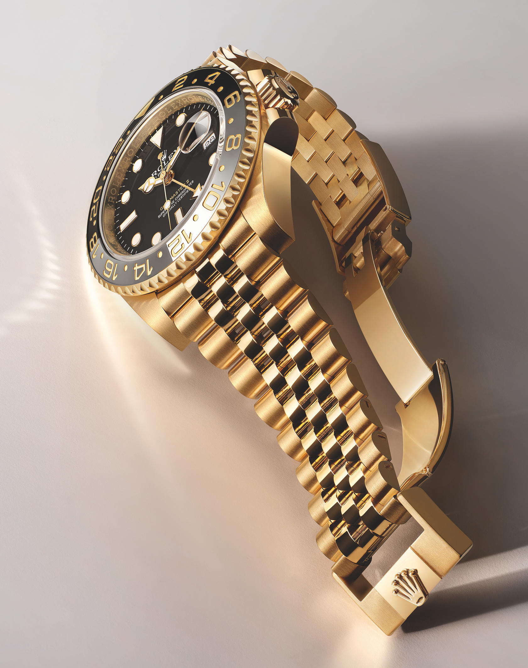Oyster Perpetual GMT-Master II in Yellow Gold (Credit: Rolex)