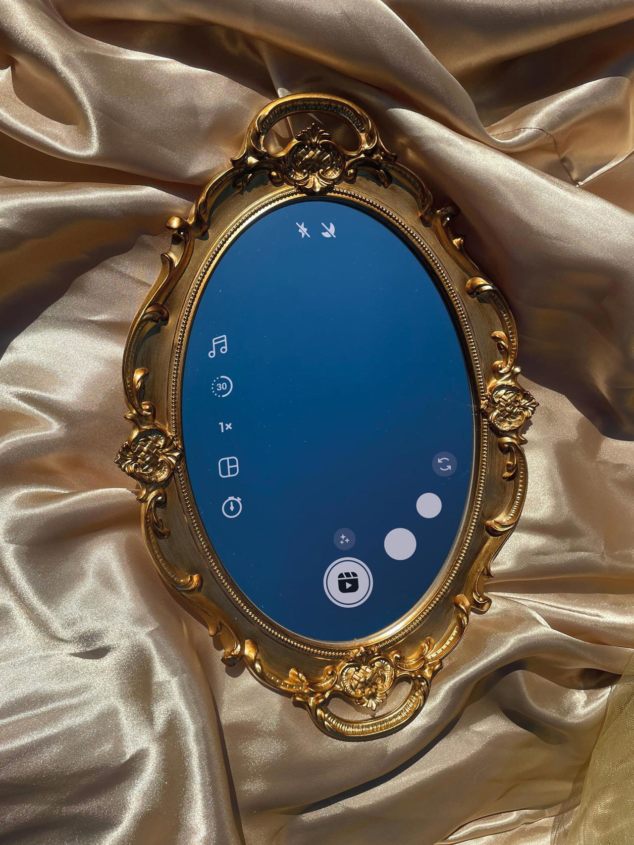 As social media star Willabelle Ong admits, in the beauty space, there’s an expectation to always look a certain way, to always be ‘on’ (Credit: Sarah Pennery/Unsplash. Icons: Designed by Freepik)