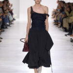 SUMMER26_LOOK_17_W_FIO00399