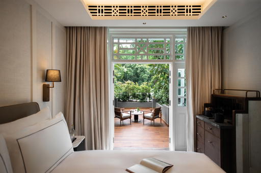 The Deluxe Patio Room blends indoor luxury with outdoor relaxation (Credit: Mett Singapore)