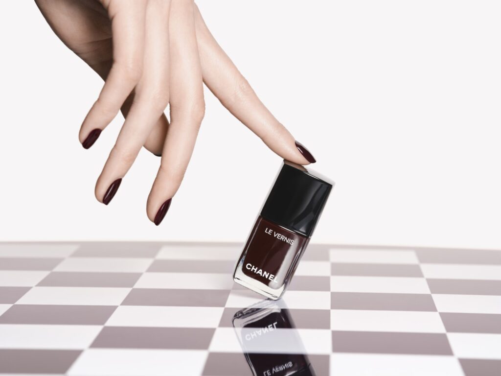 Le Vernis Rouge Noir (limited edition) (Credit: Chanel)