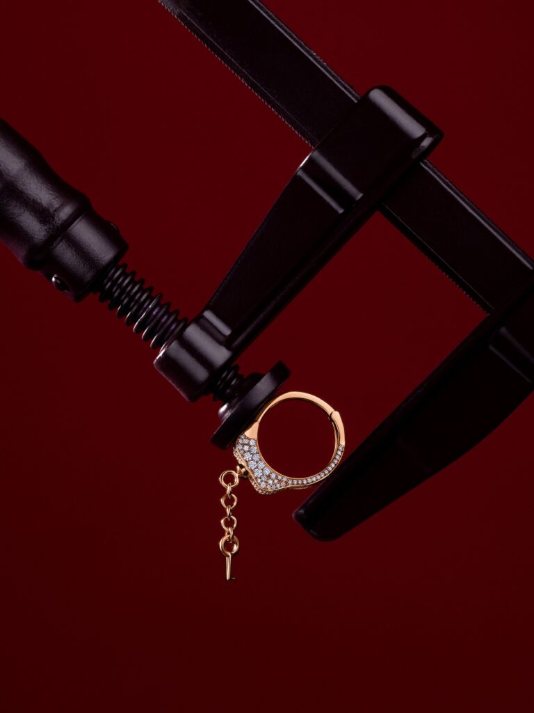 Jacob Co LOVE-LOCKDOWN-DIAMOND-RING_01