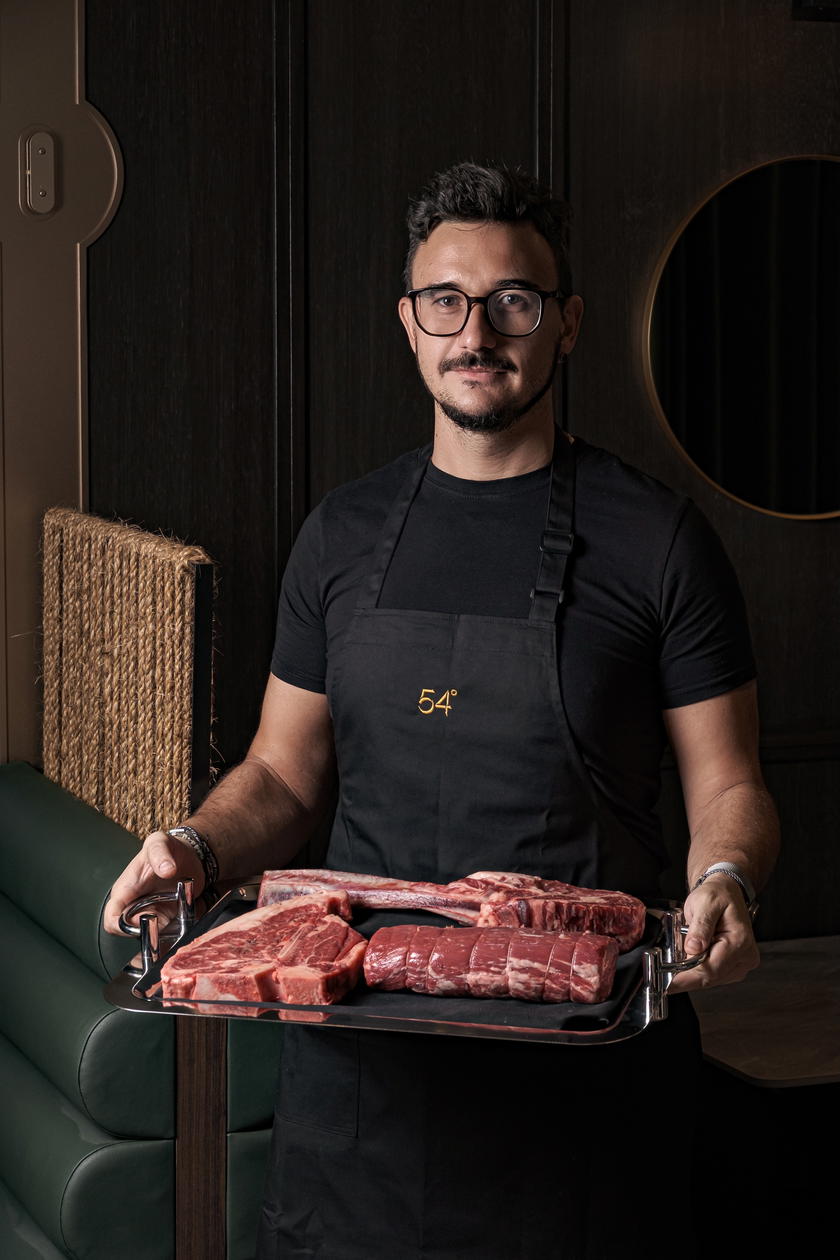 Group Executive Chef Andrea De Paola (Credit: 54° Steakhouse Singapore)