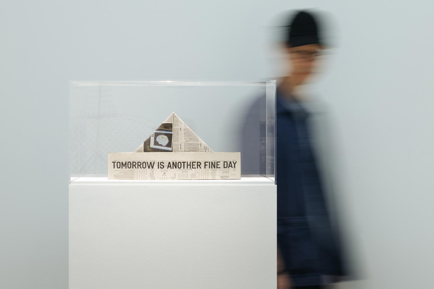 ‘Tomorow is another fine day’, 2015 (Credit: STPI)