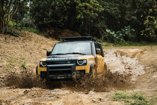The Defender 110 Trophy Edition (Deep Sandglow Yellow) during the Defender Trophy challenges (Credit: Defender)
