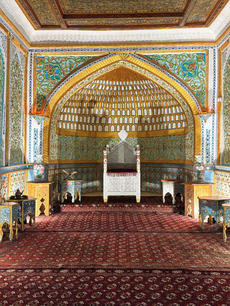 (From left) Inside the Tosh Hovli Palace, which was constructed between 1830 and 1838 for Khan Allakuli (Credit: Kalpana Sundar)