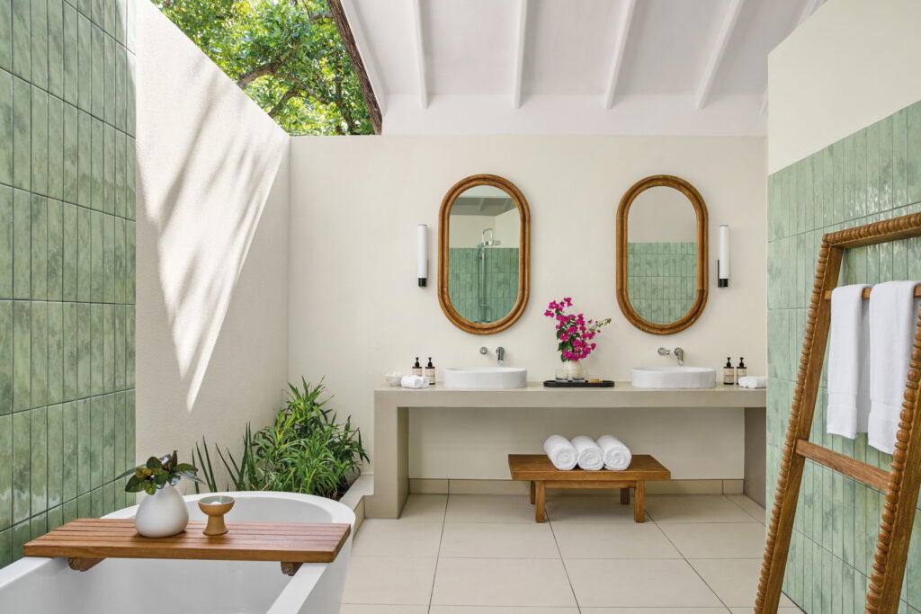 Negotiating shower schedules is a daily occurence (Credit: NH Collection Maldives Reethi Resort)