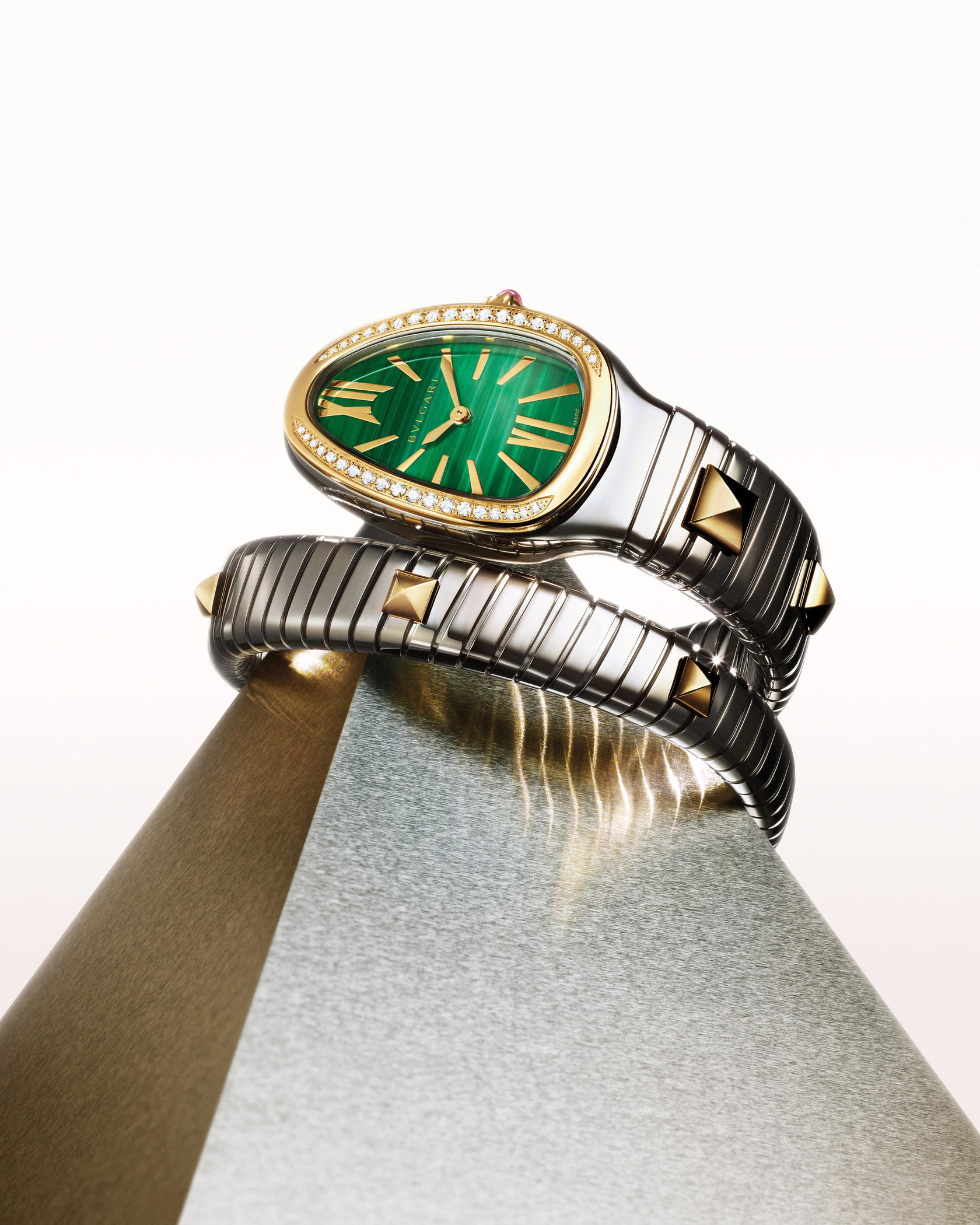 Bvlgari Serpenti Tubogas Studs Capsule (Credit: Bvlgari)