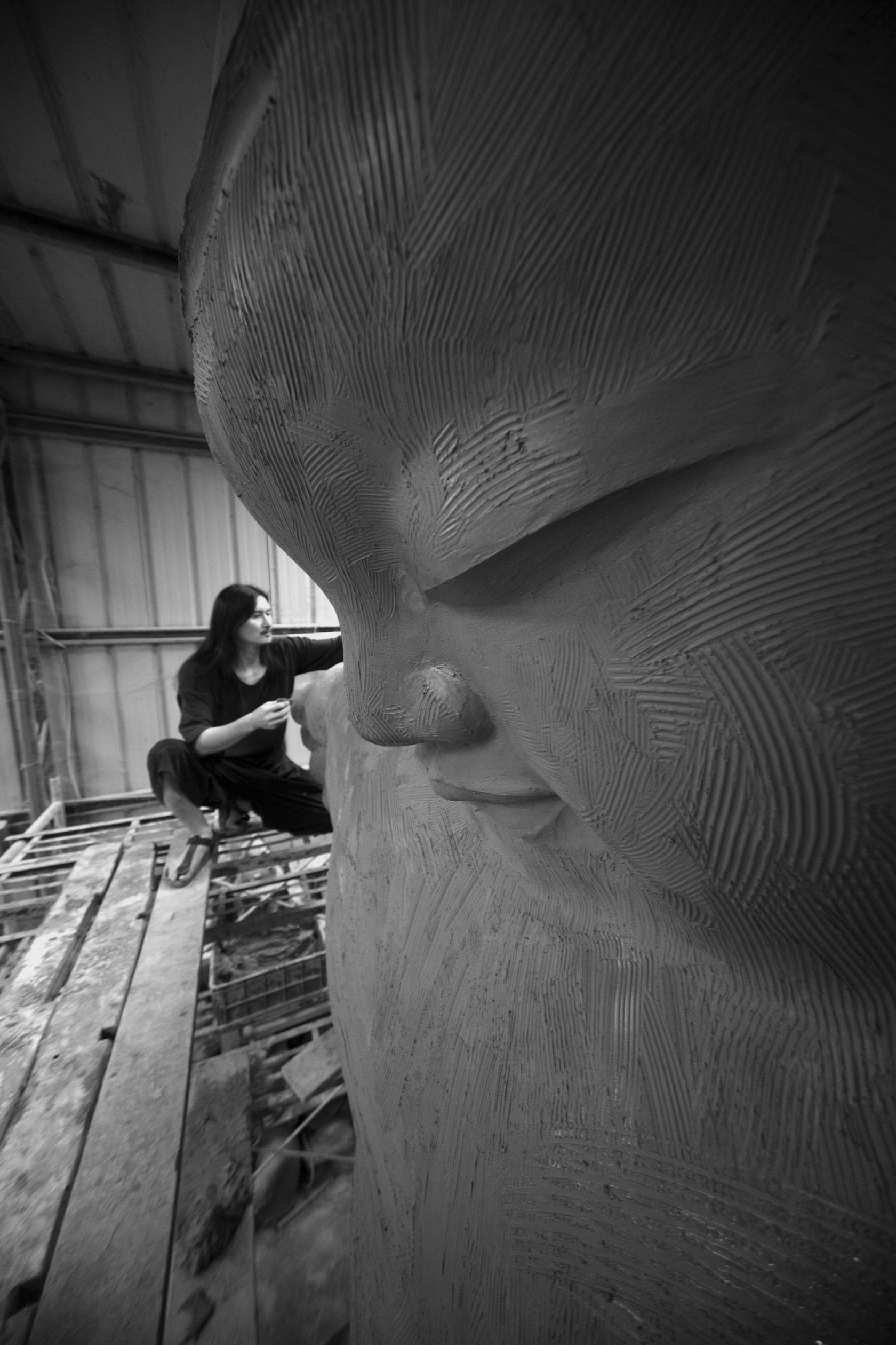 For Li Chen, “misreading” art is not a problem; on the contrary, one artwork should generate many readings (Credit: Asia Art Center)