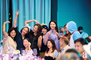 (Standing) Wei Ming Huey, Vanessa Lau, Janee Lim, Stephanie Leaw, Joyce Tan, Lianne Fones, and Rachelle Chan; (seated) Tracy Lee with Mr and Mrs Martin Yuen