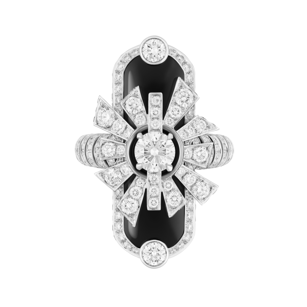 Chanel- Talisman Gabrielle Ring