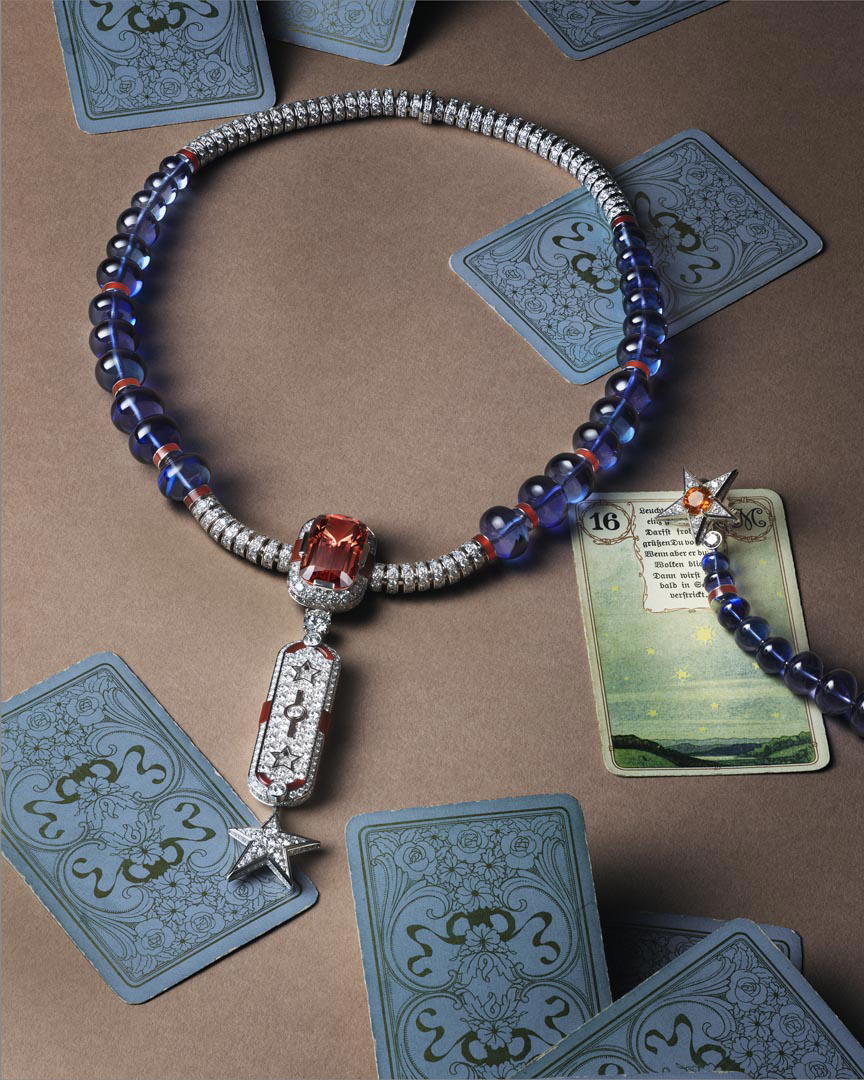 Symbole Etoile Necklace (Credit: Chanel)