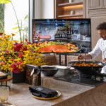 David Montero showcases the finest in Valencian paella (Credit: Regent Phu Quoc)