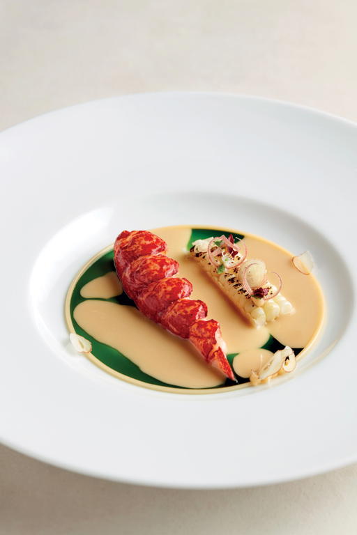 Lobster served at The St. Regis Kuala Lumpur (Credit: Saint Pierre)